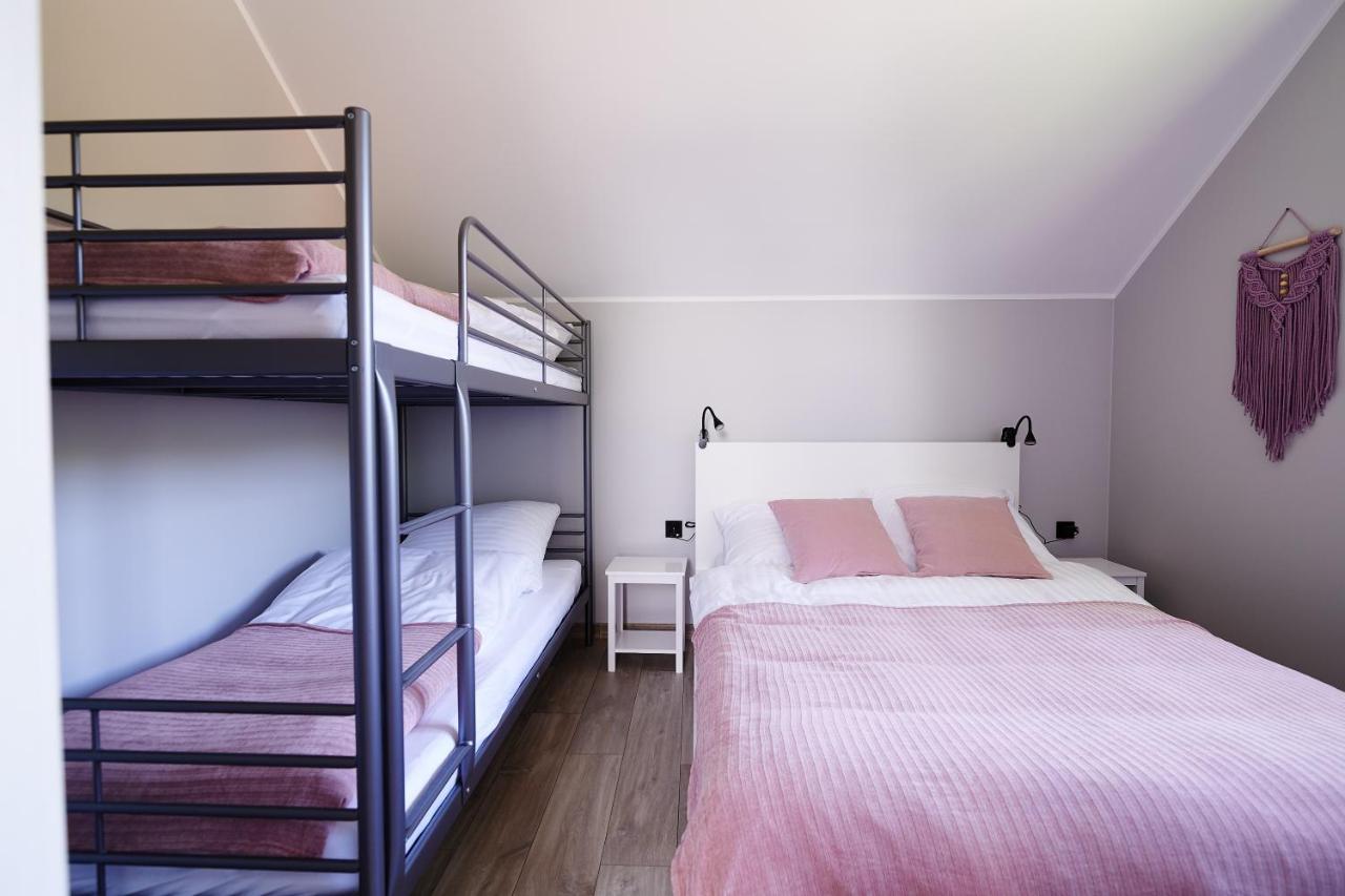 Dom Pod Jesionem Appartement Jaroszowice Buitenkant foto