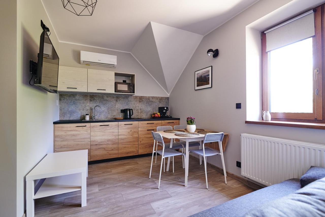 Dom Pod Jesionem Appartement Jaroszowice Buitenkant foto
