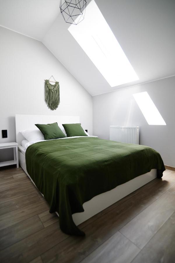 Dom Pod Jesionem Appartement Jaroszowice Buitenkant foto