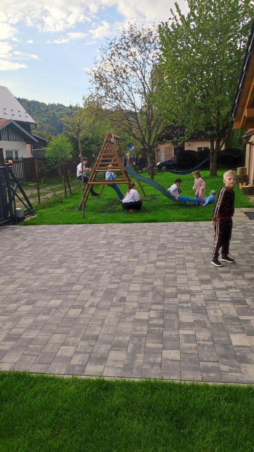 Dom Pod Jesionem Appartement Jaroszowice Buitenkant foto